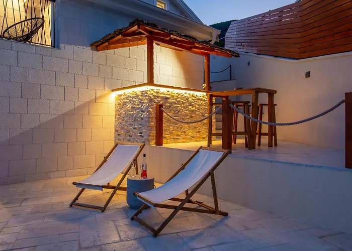 4 Bedroom Stunning In Σπίτι διακοπών